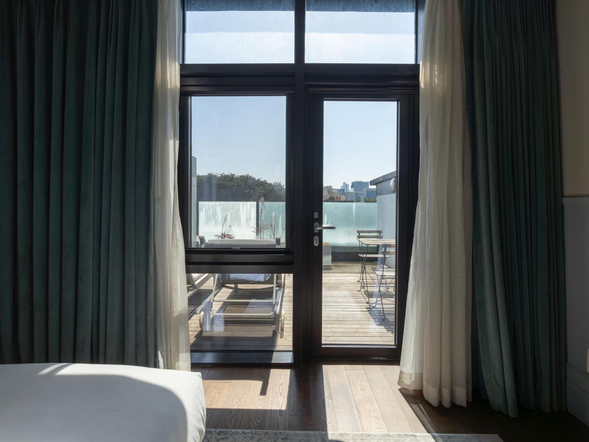 Hotel Crescendo Seoul Exterior photo